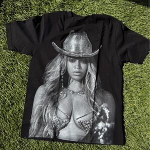 Beyonce Renaissance Tour Tee. Medium. Brand New